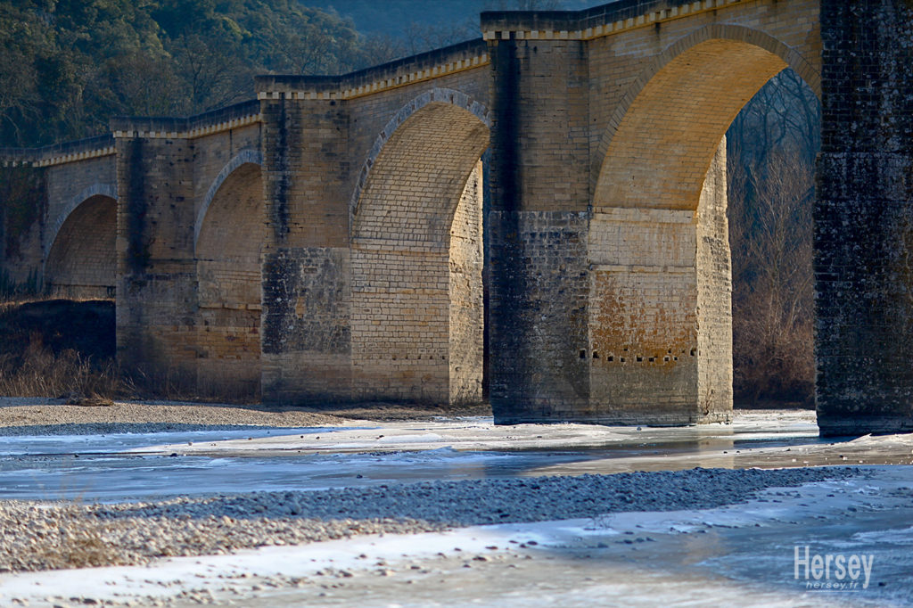 Pont saint Nicolas de Campagnac Gorges du Gardon Gard Occitanie © Hersey Photographe