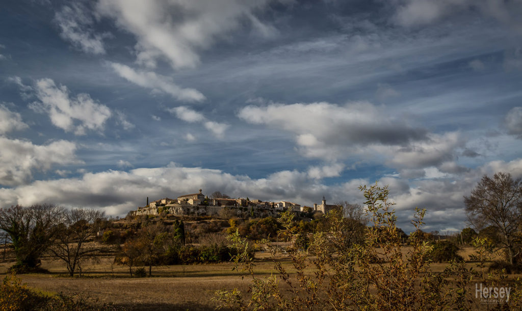 Village de Lussan Gard © Hersey Photographe