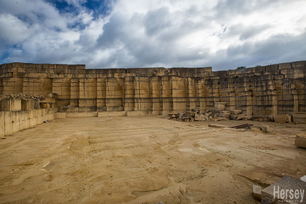 carrières de pierre Vers Pont du Gard © Hersey Photographe
