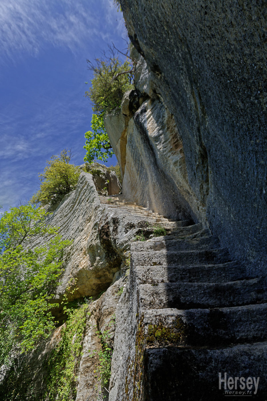 Escalier secret du Fort de Buoux Lubéron Vaucluse © Hersey Photographe