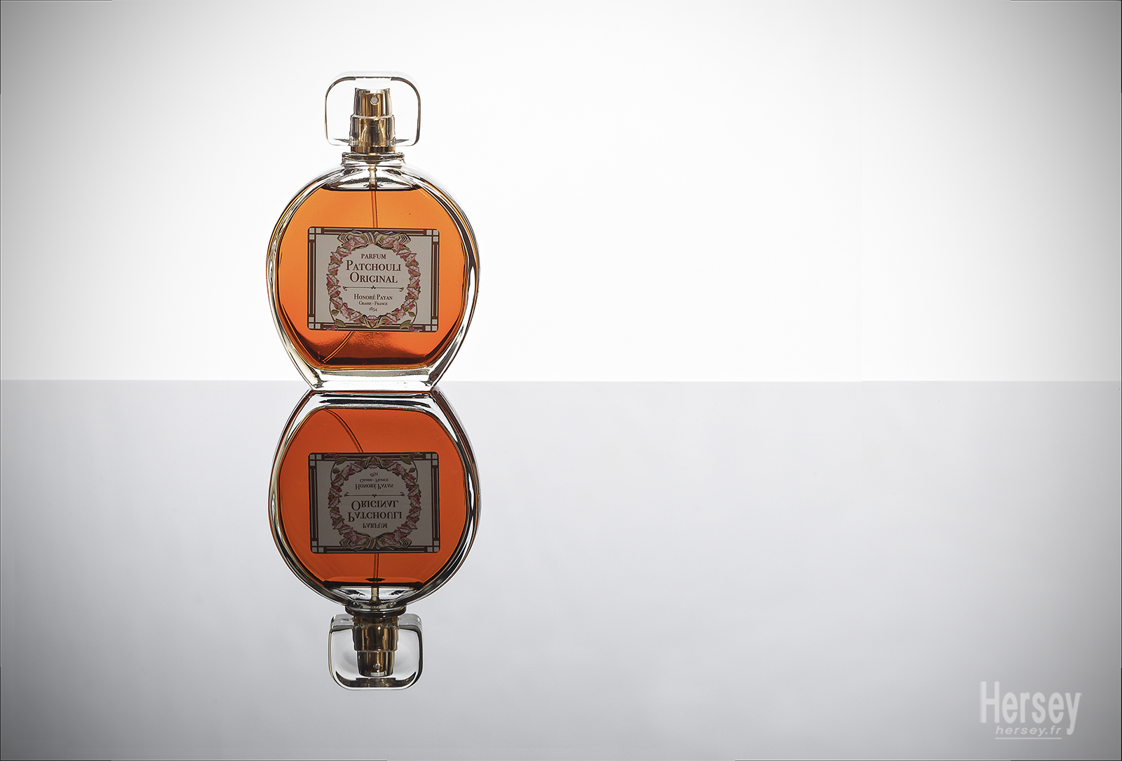 Flacon de parfum patchouli